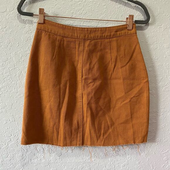 Missguided Button Down Skirt Size 6 New with tags - Picture 5 of 10